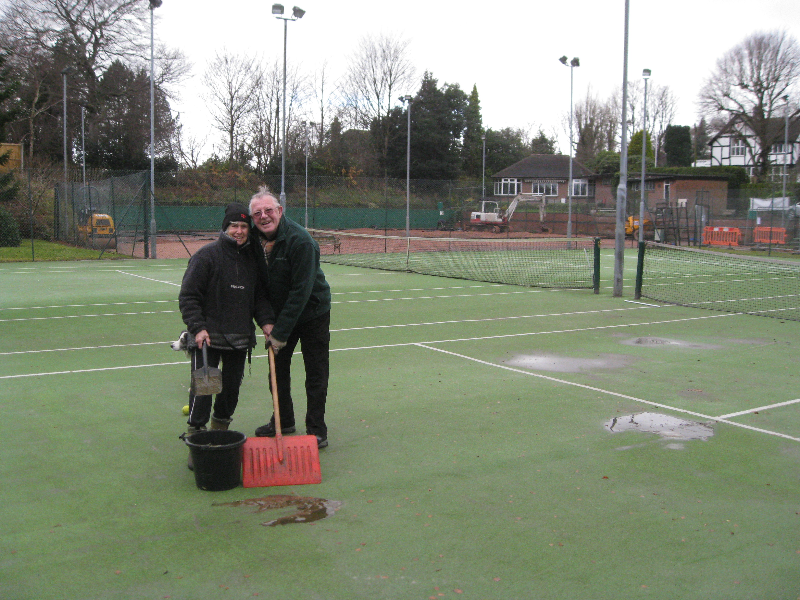 Day 11 Nov 27 Frank & Nerys clearing party!