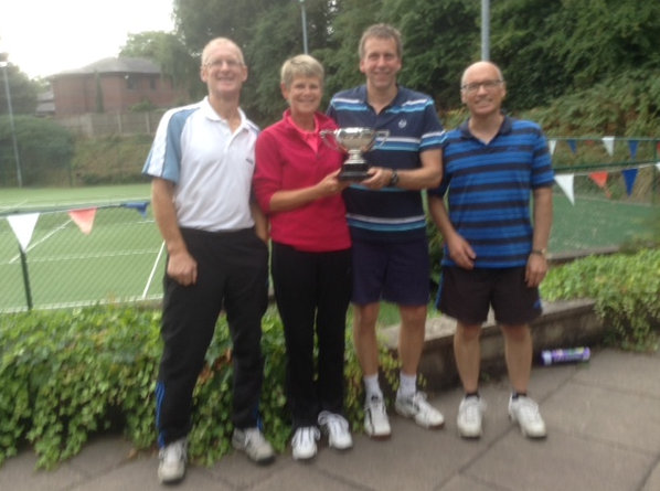 2018 Mixed Doubles Winners with the Men's Captain and President